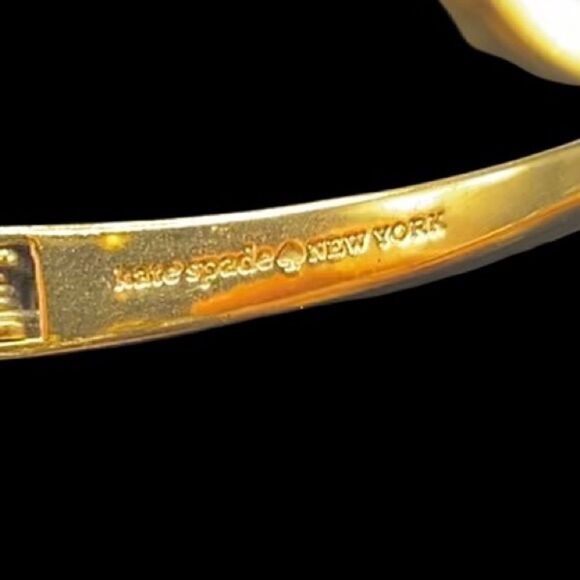 Kate Spade Spot the cuff gold plated bracelet with clear rhinestone pink spade - Picture 8 of 14